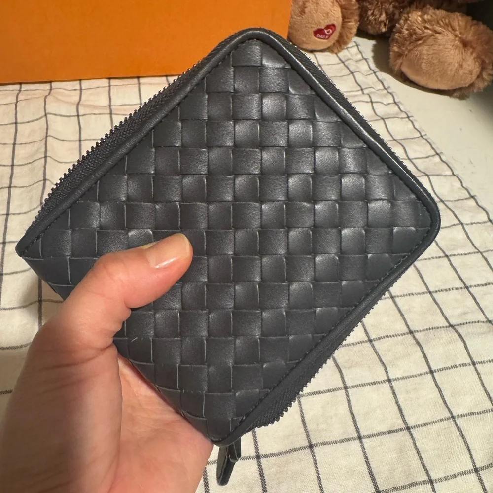 New Authentic Bottega Men's Black Leather Wallet